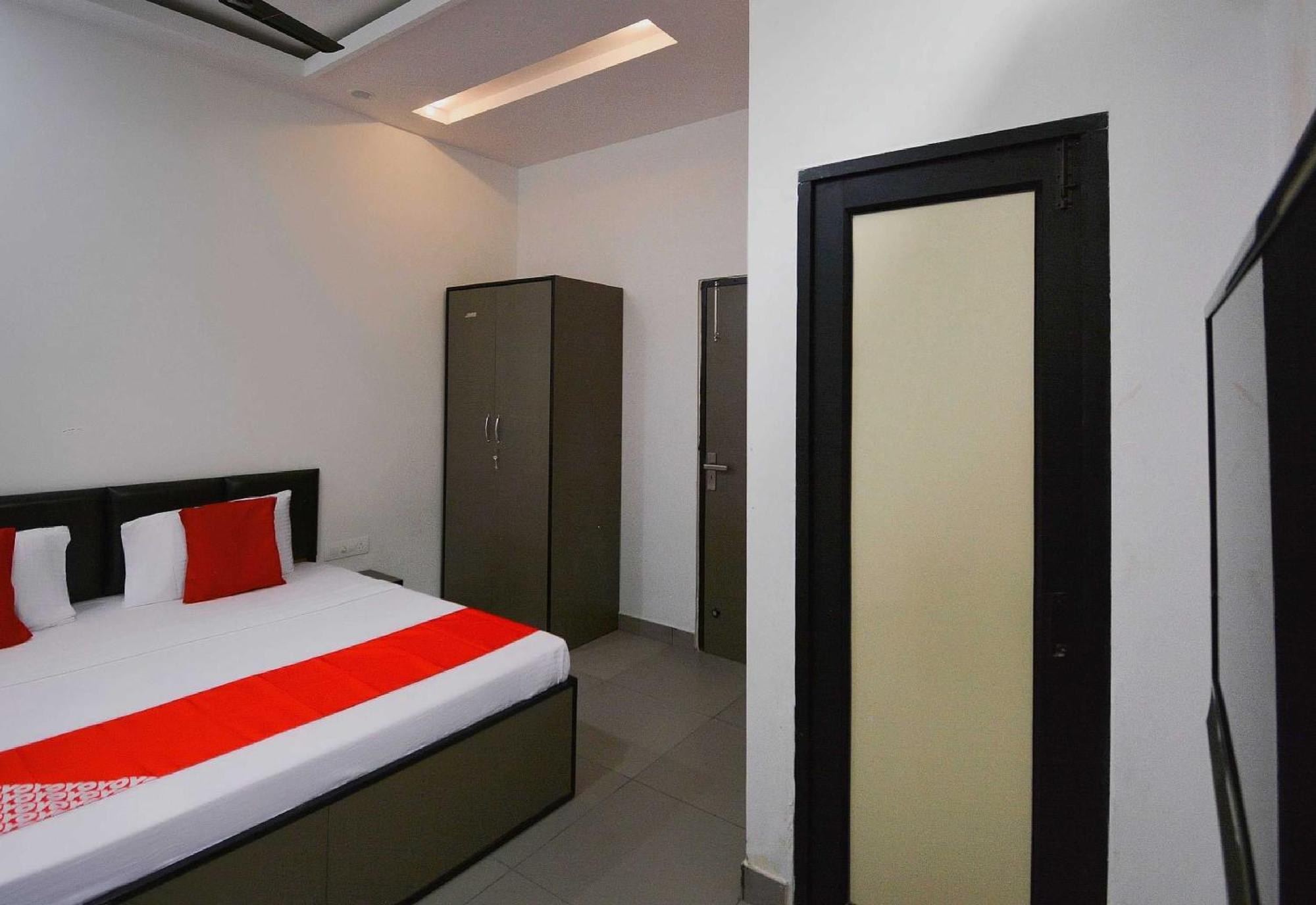 Hotel O White Solitaire لوديانا المظهر الخارجي الصورة
